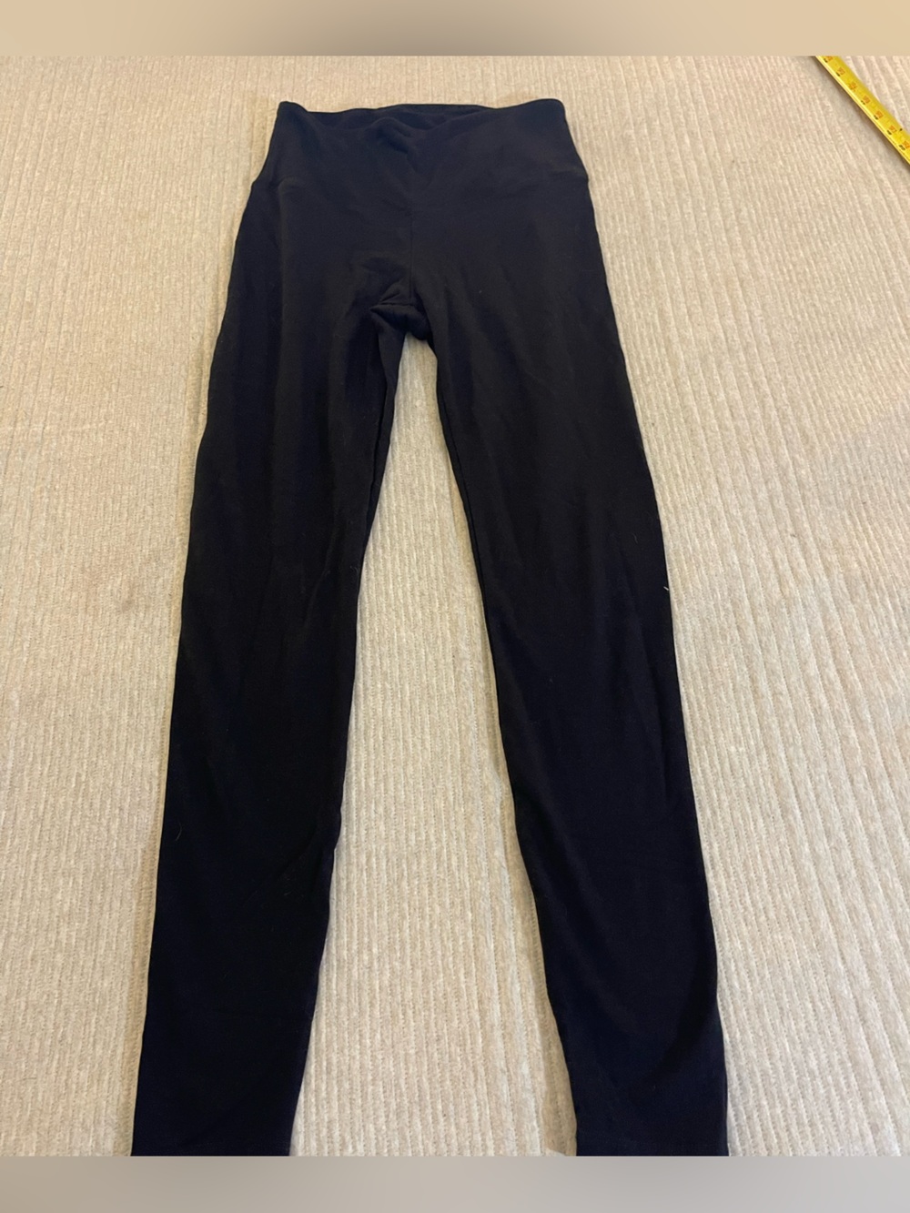 Pink Victoria secret stretchy skinny leggings small